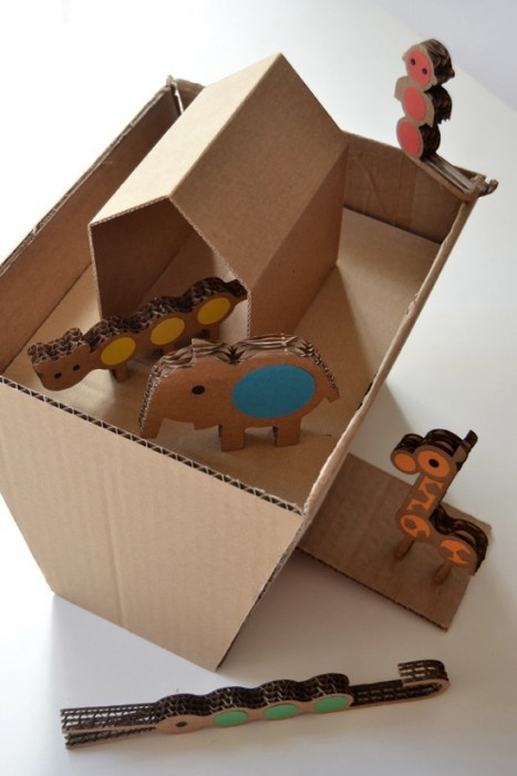игрушки для детей из картонных коробок