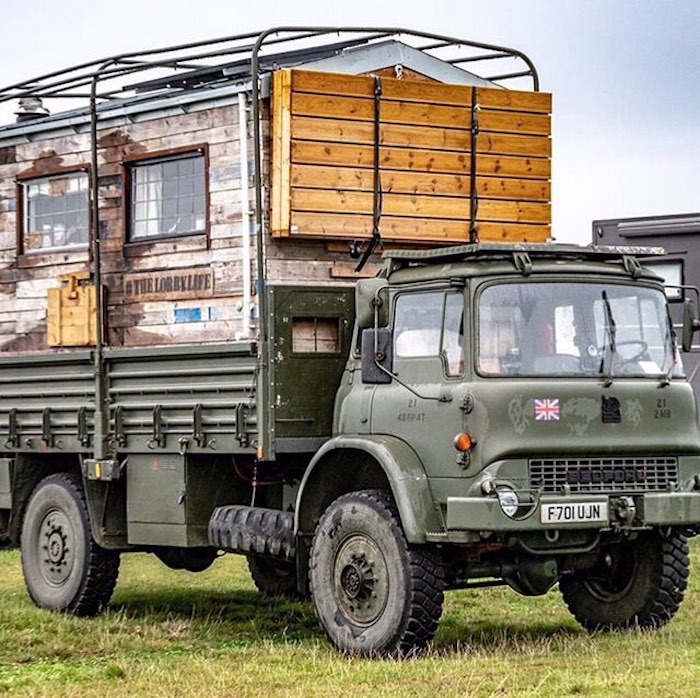 Британец превратил грузовик в дом мечты