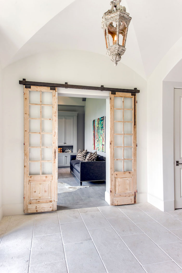 25 Примеров раздвижной двери в современных интерьерах