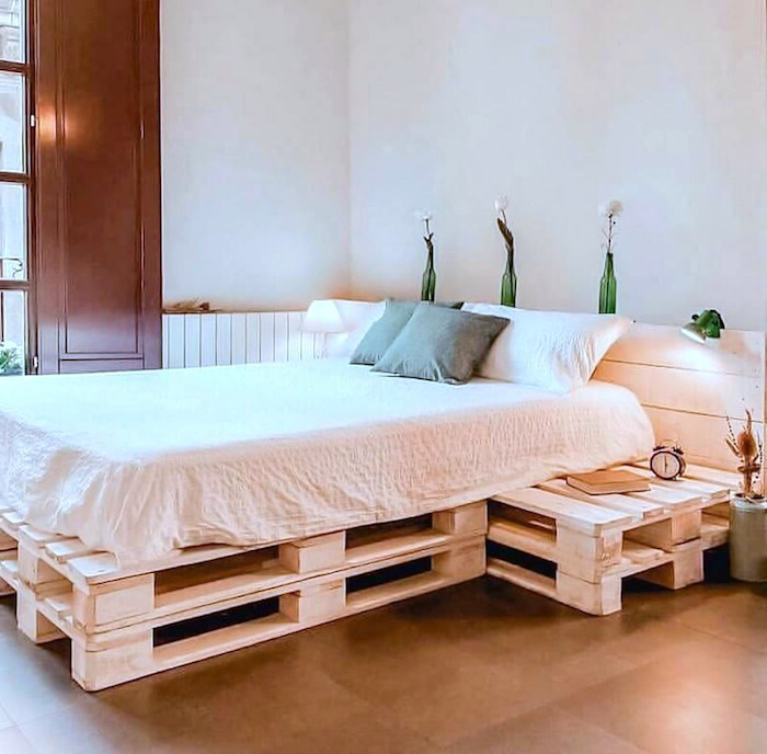 40 Вариантов кровати из деревянных поддонов