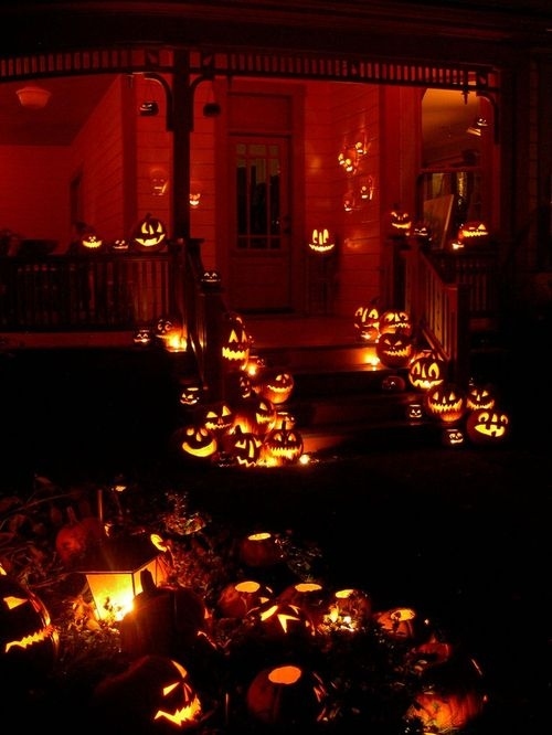 Украшение дома на Хэллоуин. ТОП 20