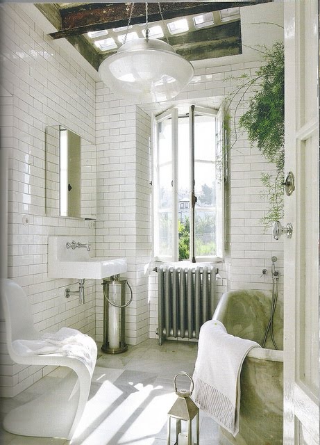 Ванная комната с кирпичной кладкой. 40 Идей