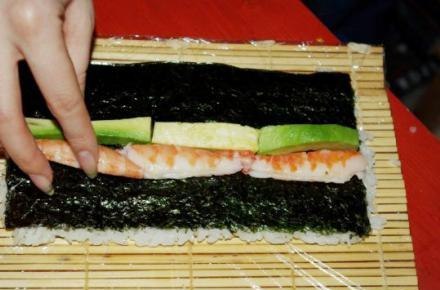 Как сделать дома Суши Калифорния своими руками. Рецепты суши