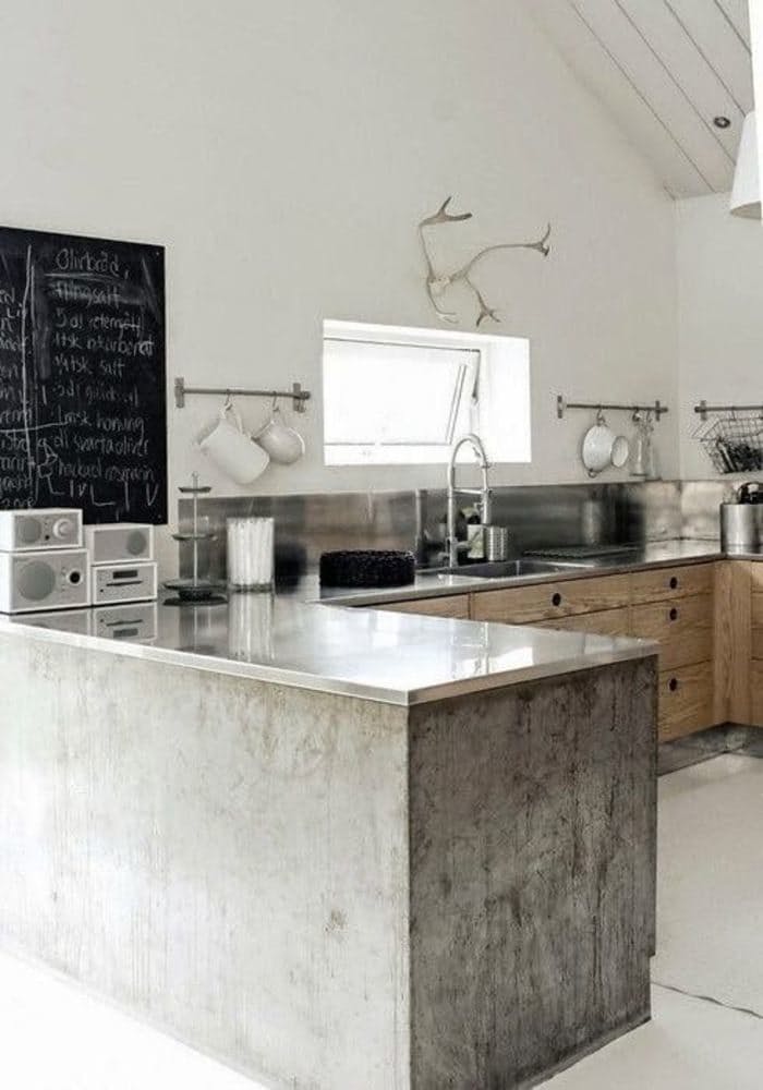 15 Идей использования бетона на кухне