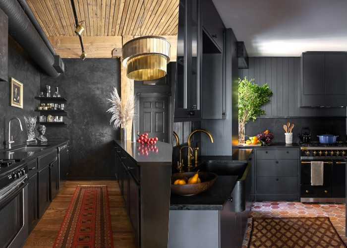 20 Темных кухонь в стиле Moody с безупречным вкусом
